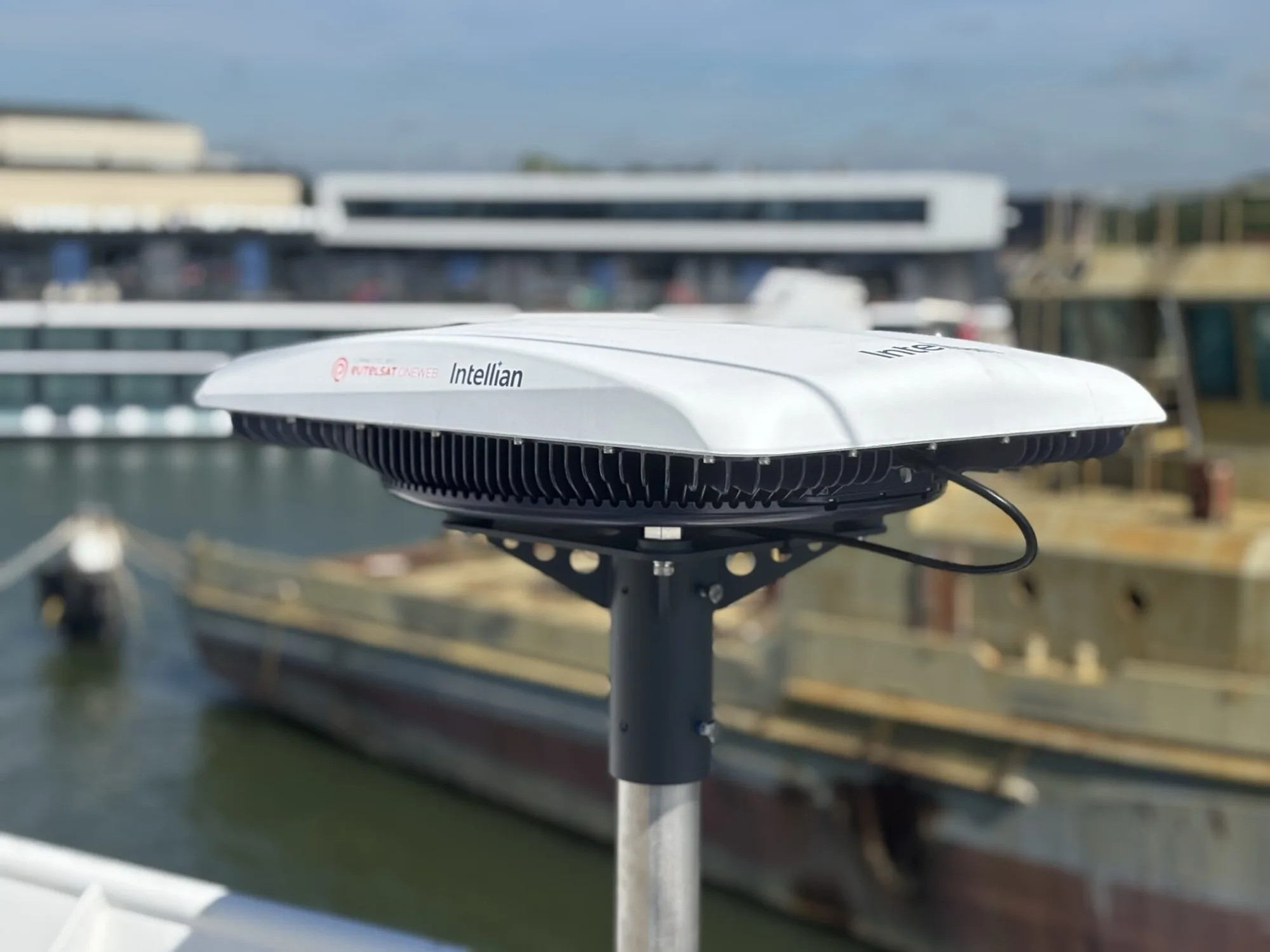 Maritime operations supported by OneWeb satellite connectivity