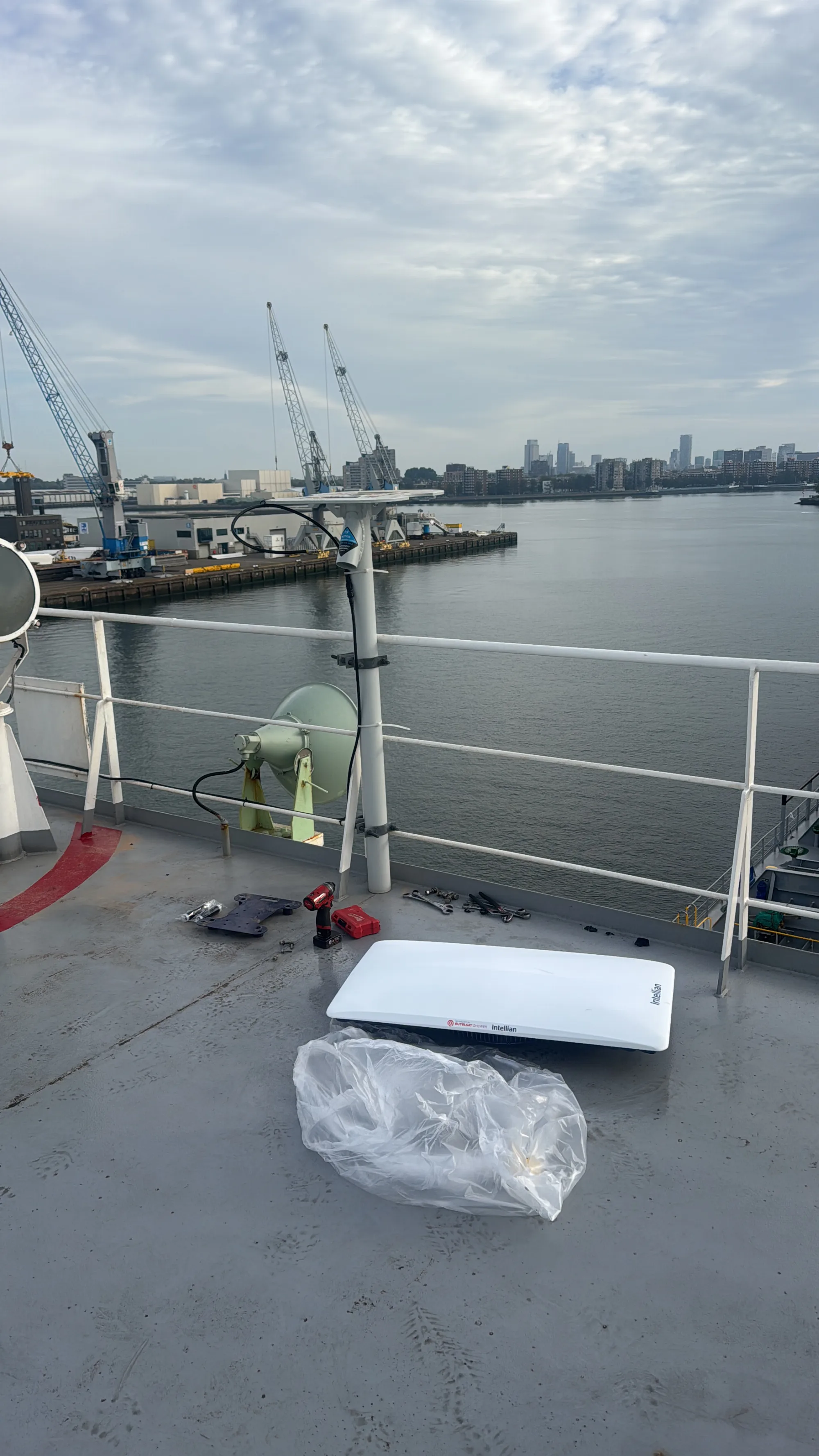 Replacement antenna delivered on deck before installation