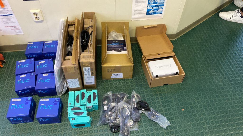 Vessel takeover supported by reliable IT and communication systems