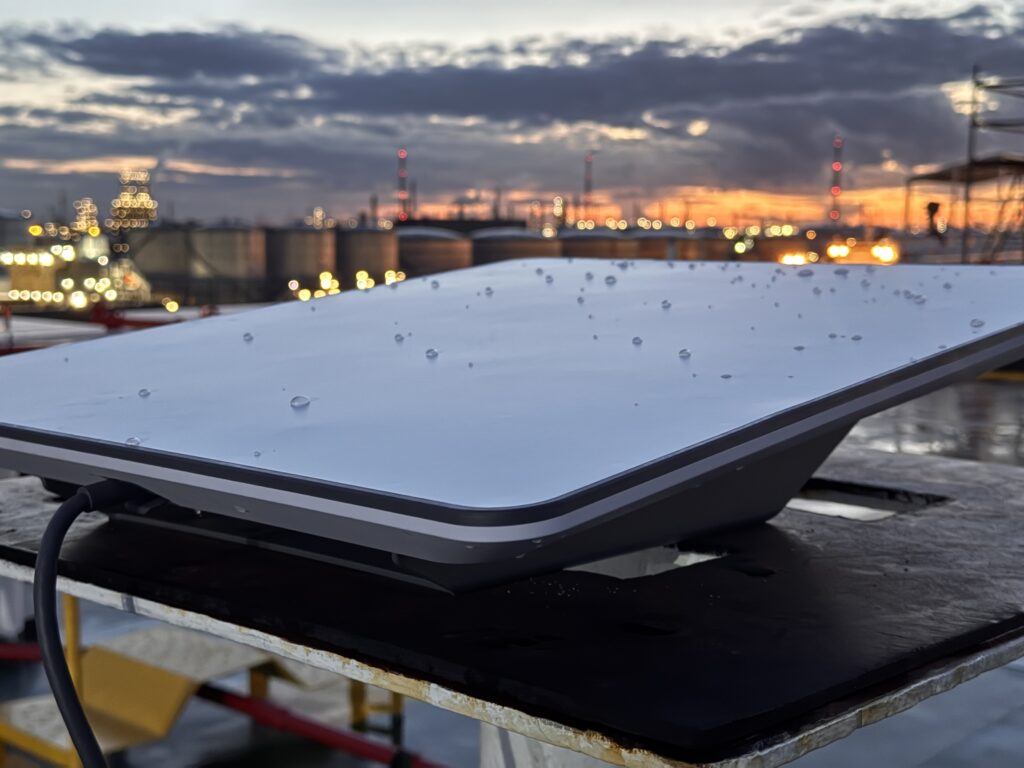 maritime it network rack kvh v7 vsat starlink installation antwerp onboard system